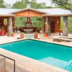 How to Find and Hire the Best Pool Builder